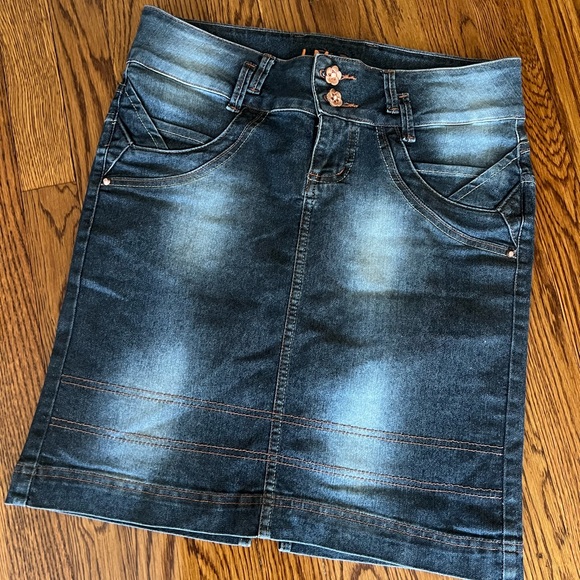 LN Jeans Faded Black Wash Pencil Skirt - Picture 1 of 14